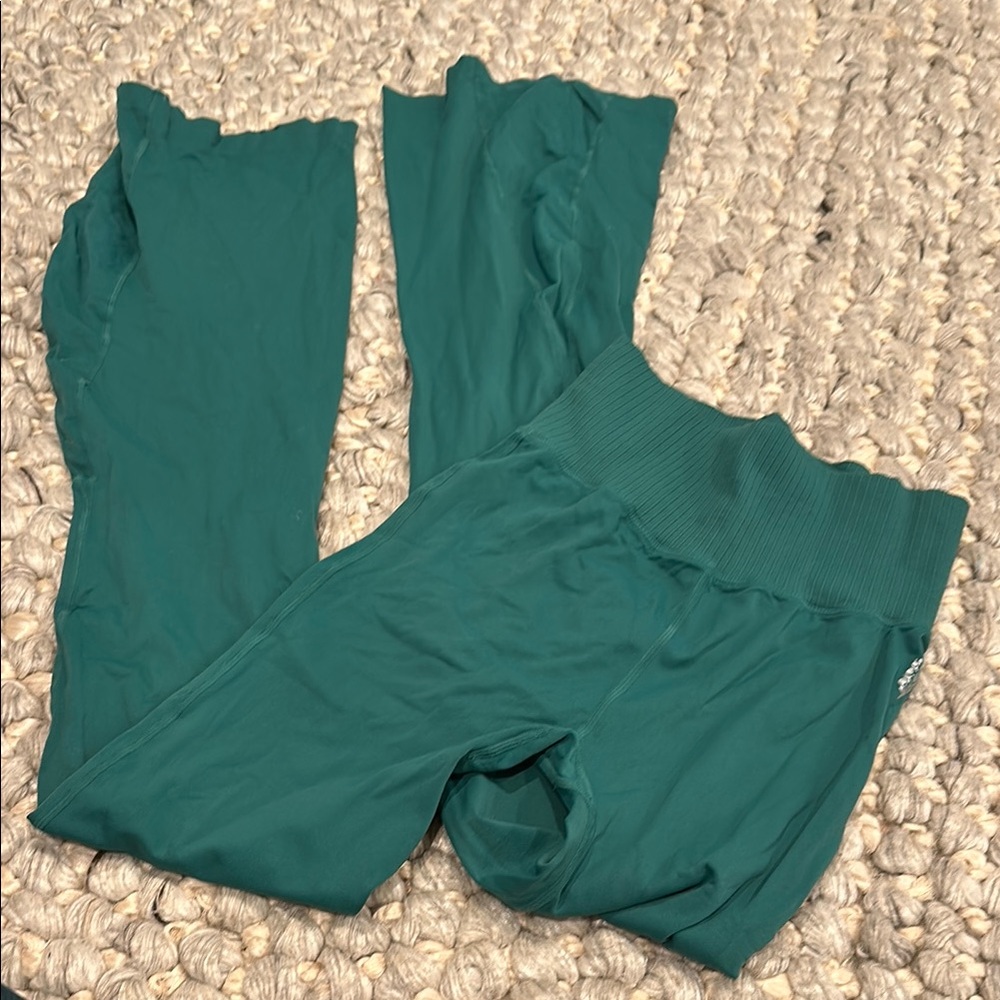 Aerie Green High-Waisted Leggings